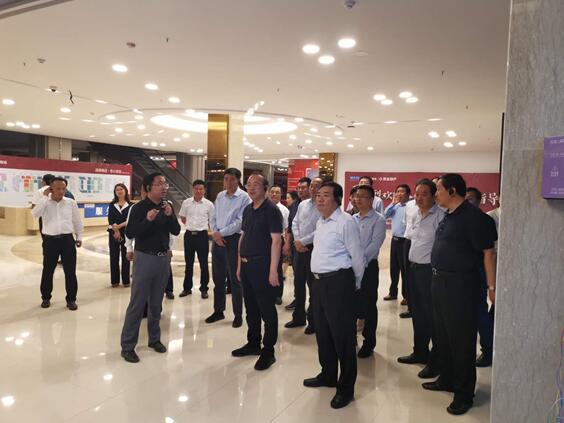 滁州市“三看三比”检查组莅临定远红星美凯龙阛阓观摩项目事情