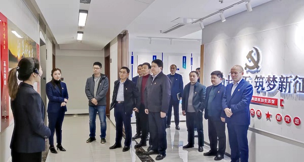 罗太忠一行到徽盐地产集团调研指导事情